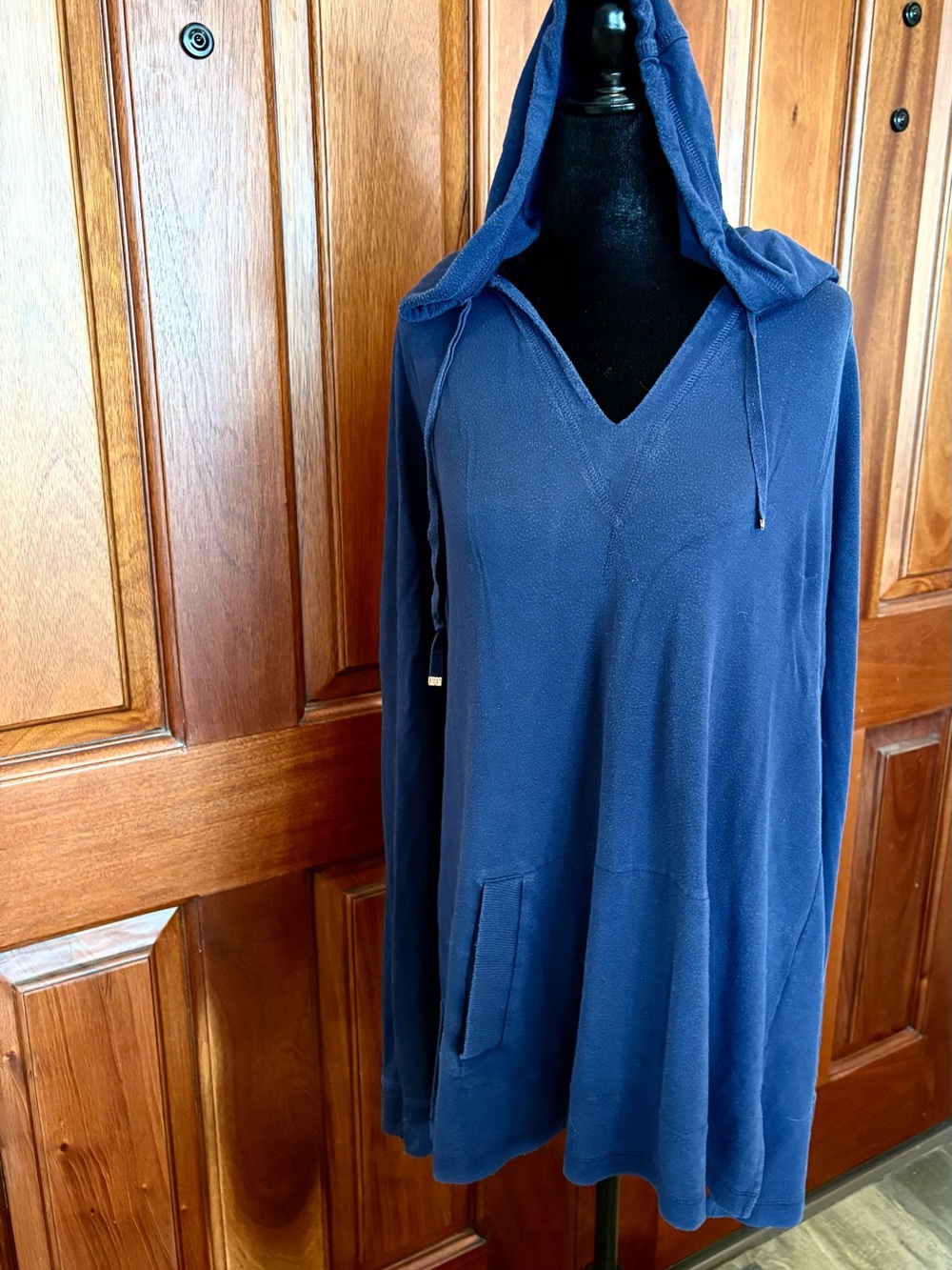 Lilly Pulitzer XL Luxletic Arin Lounge Navy Blue  Popover Hoodie Tunic Length